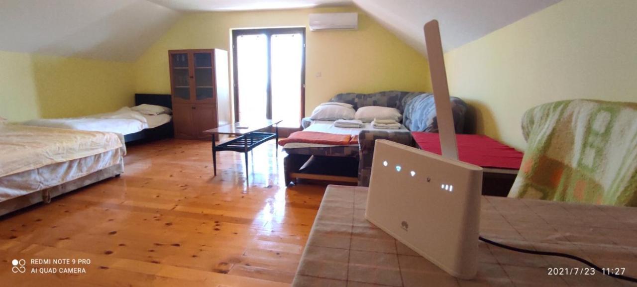 Dedinje Villa Jagodina Luaran gambar